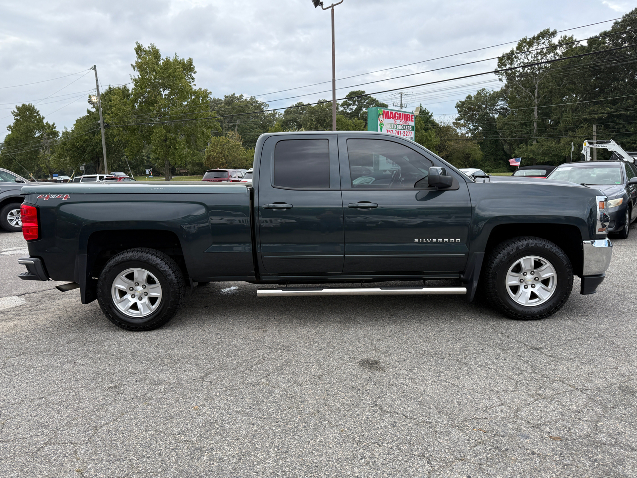 Chevrolet Silverado 1500 4WD Double Cab 143.5" LT w/1LT 2017