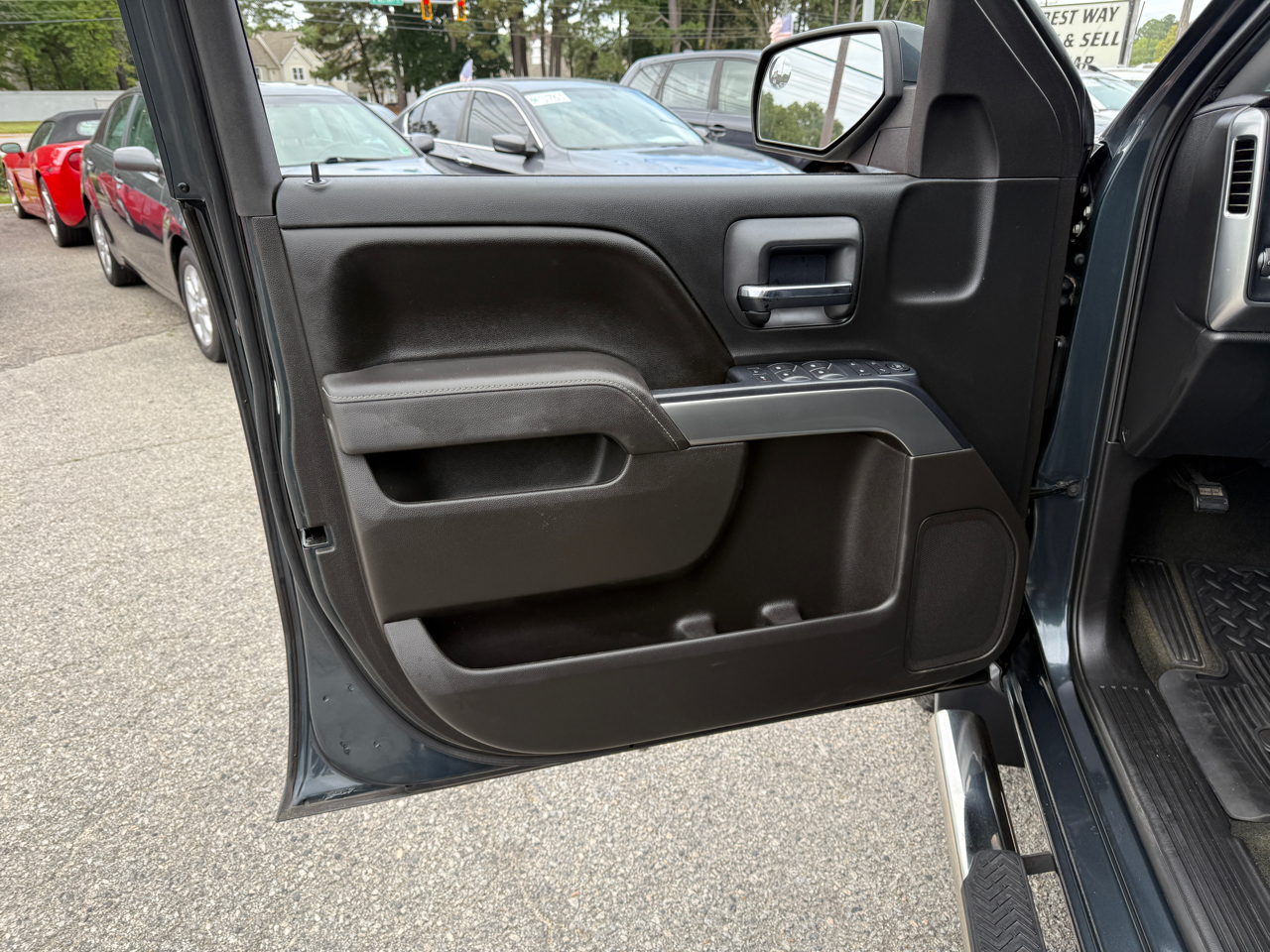 Chevrolet Silverado 1500 4WD Double Cab 143.5" LT w/1LT 2017