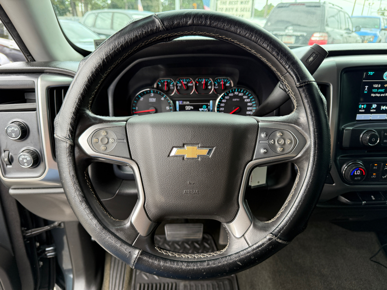 Chevrolet Silverado 1500 4WD Double Cab 143.5" LT w/1LT 2017