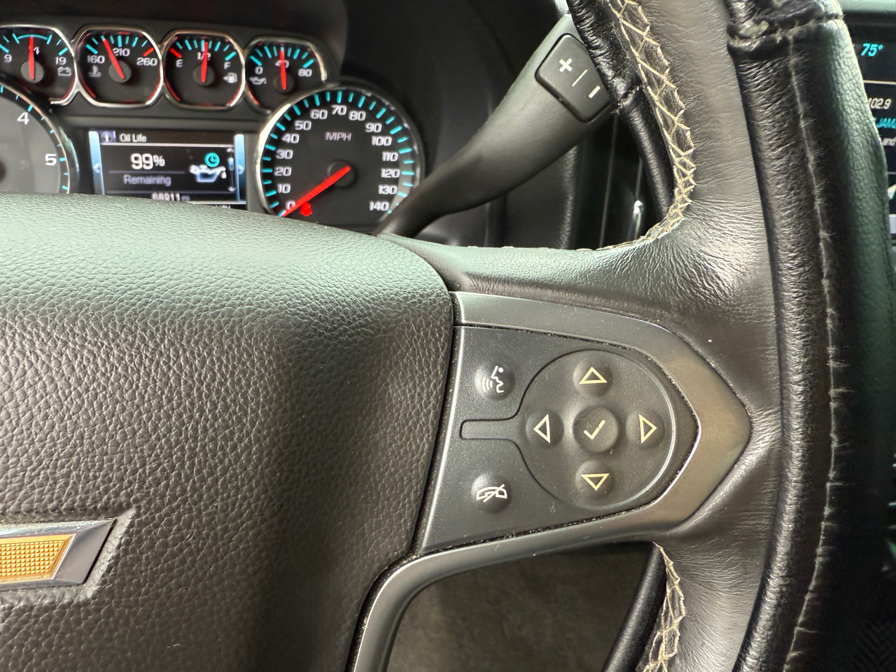 Chevrolet Silverado 1500 4WD Double Cab 143.5" LT w/1LT 2017