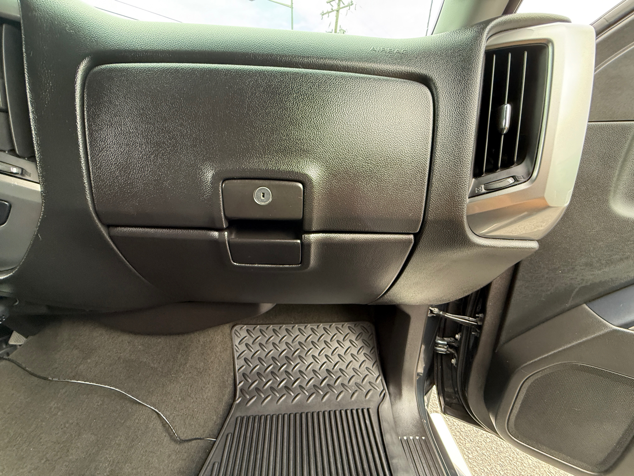 Chevrolet Silverado 1500 4WD Double Cab 143.5" LT w/1LT 2017