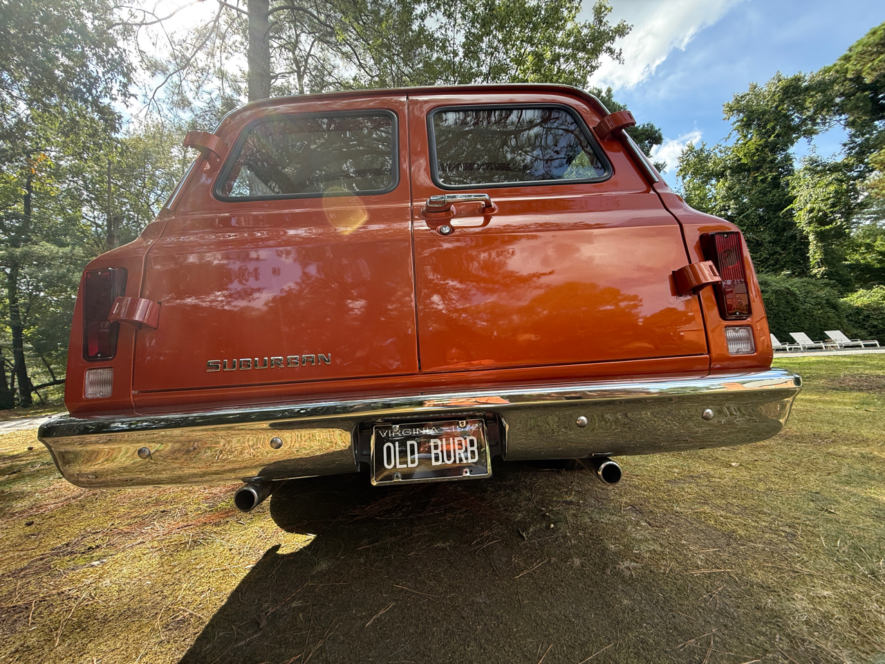 Chevrolet Suburban  1972