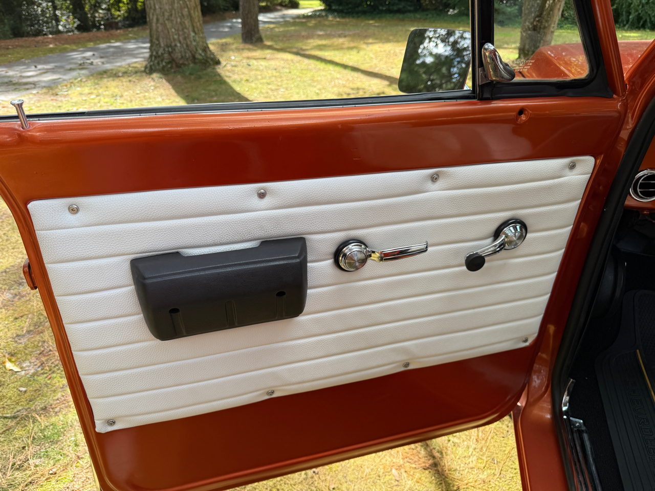 Chevrolet Suburban  1972