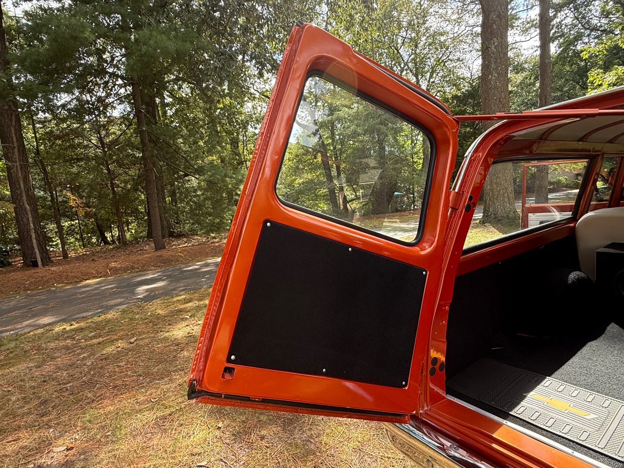 Chevrolet Suburban  1972