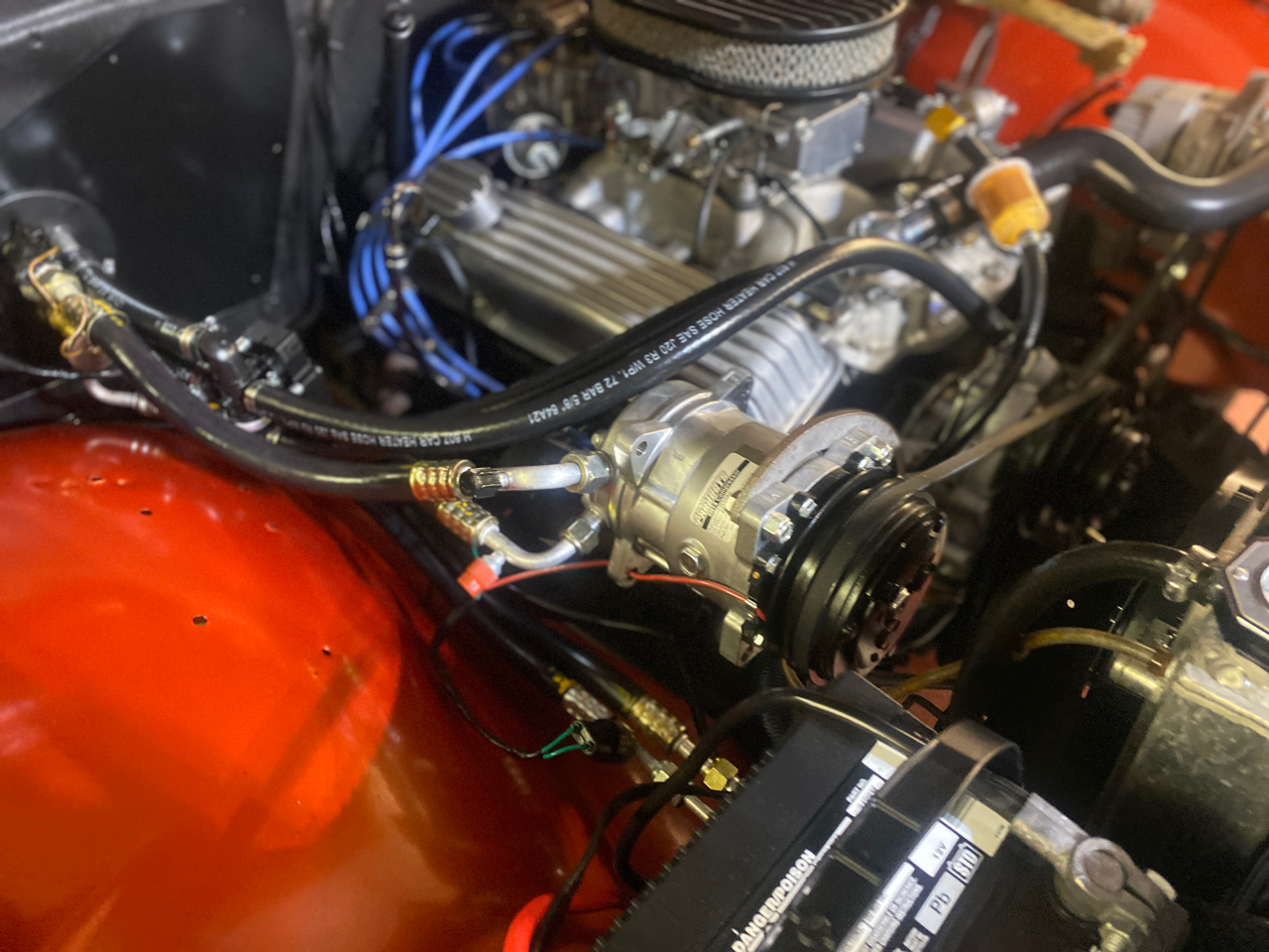 Chevrolet Suburban  1972