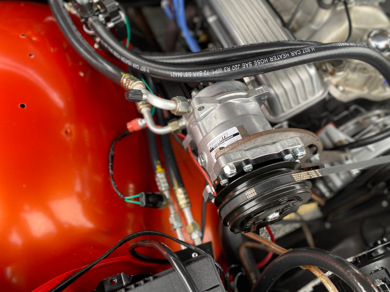 Chevrolet Suburban  1972