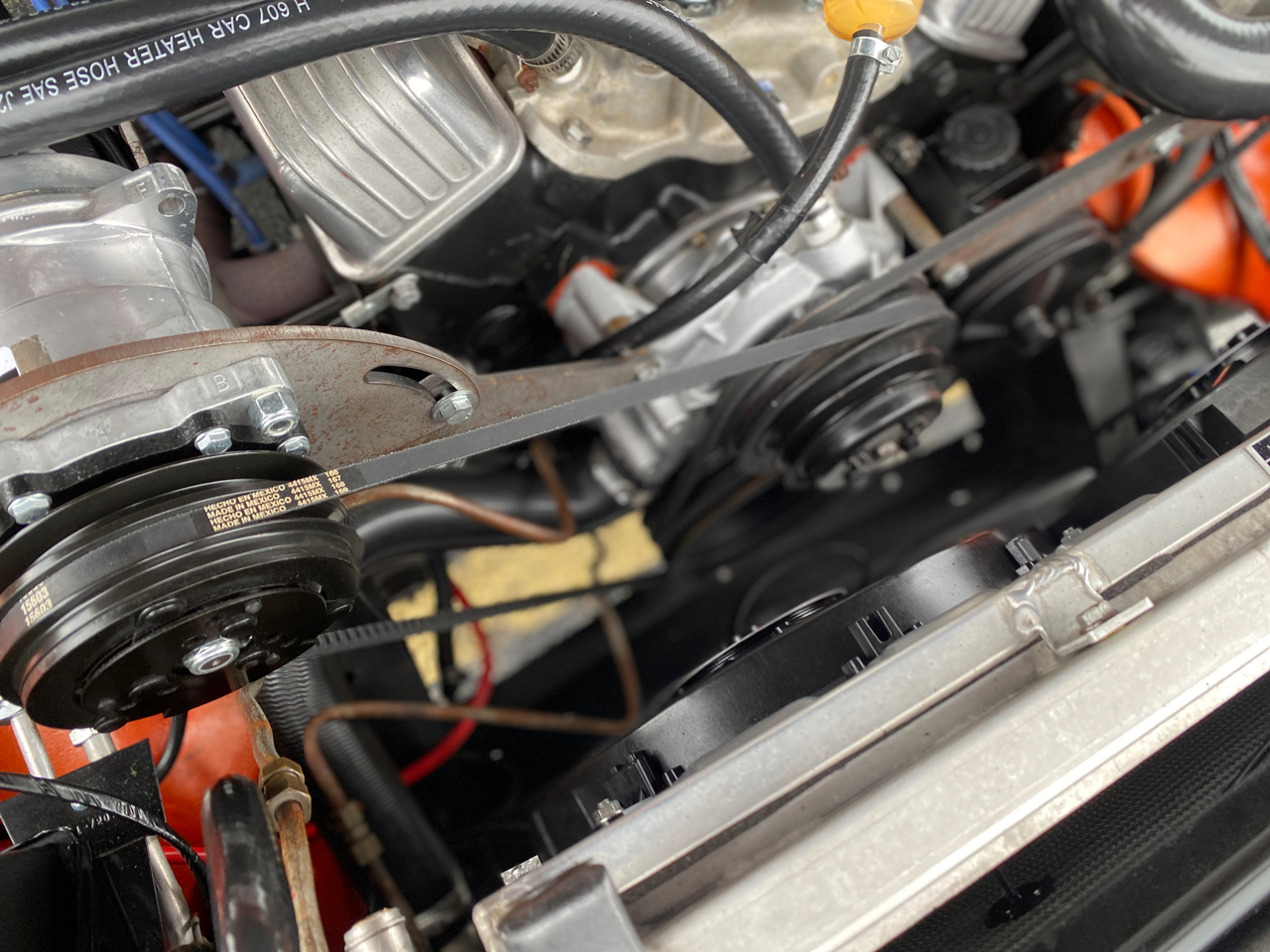 Chevrolet Suburban  1972