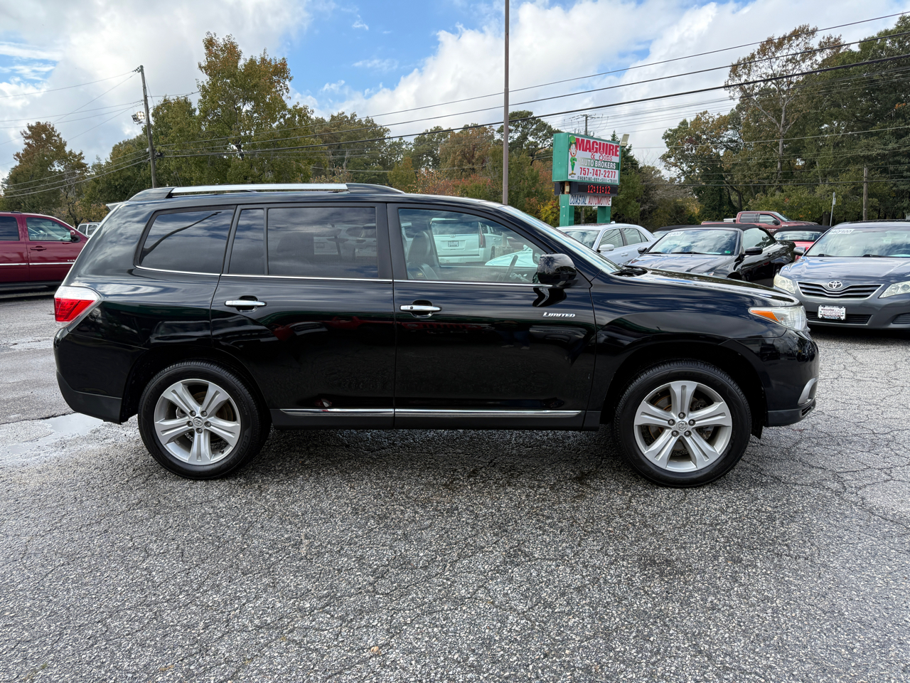 Toyota Highlander 4WD 4dr V6 Limited (Natl) 2013
