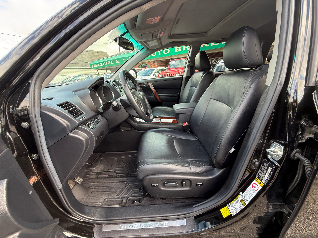 Toyota Highlander 4WD 4dr V6 Limited (Natl) 2013