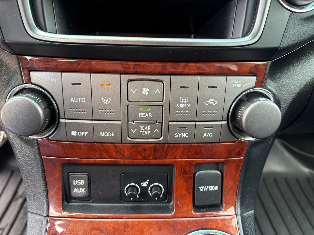 Toyota Highlander 4WD 4dr V6 Limited (Natl) 2013