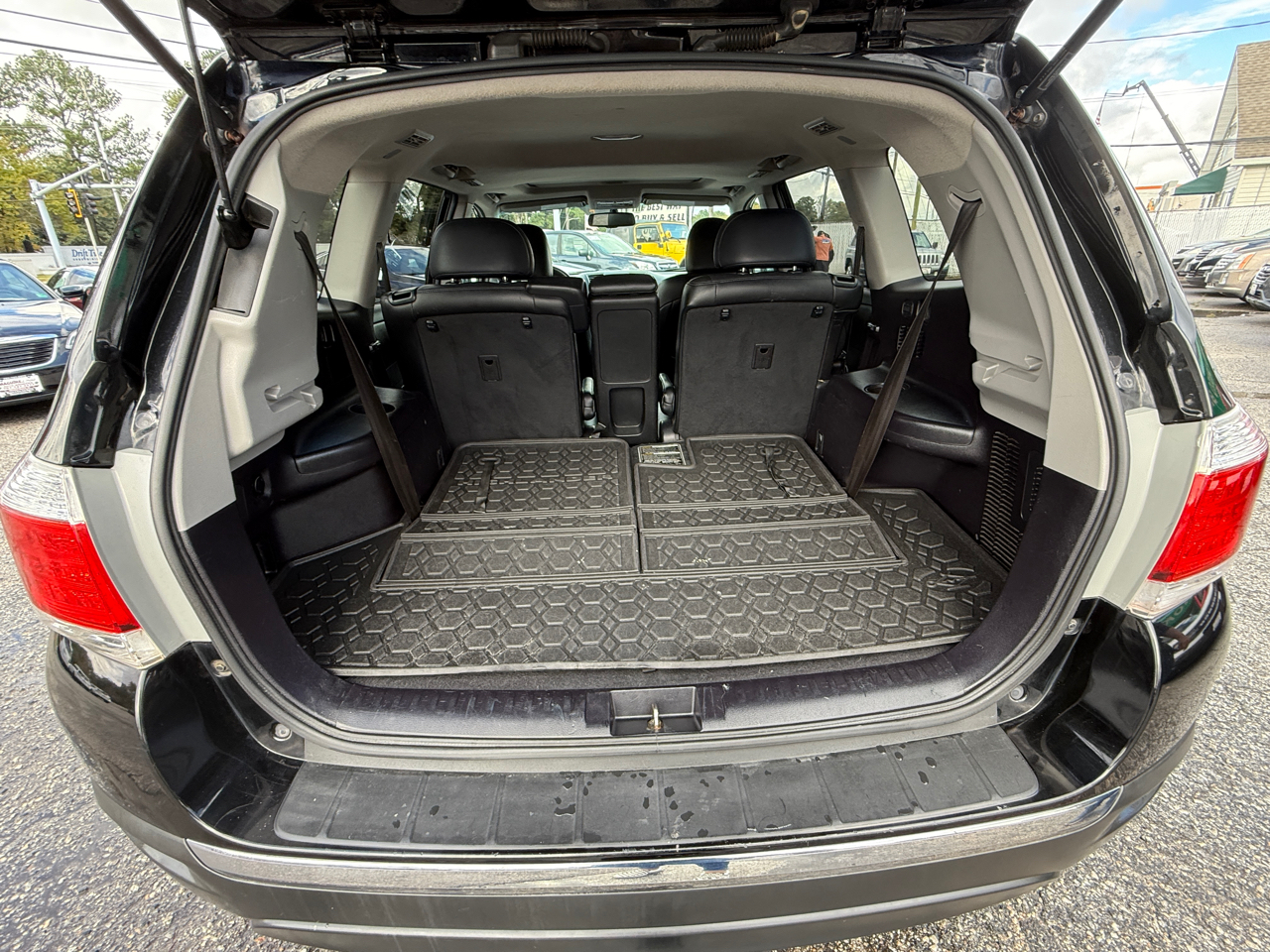 Toyota Highlander 4WD 4dr V6 Limited (Natl) 2013