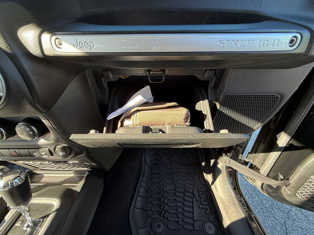 Jeep Wrangler Unlimited Rubicon Hard Rock 4x4 *Ltd Avail* 2017