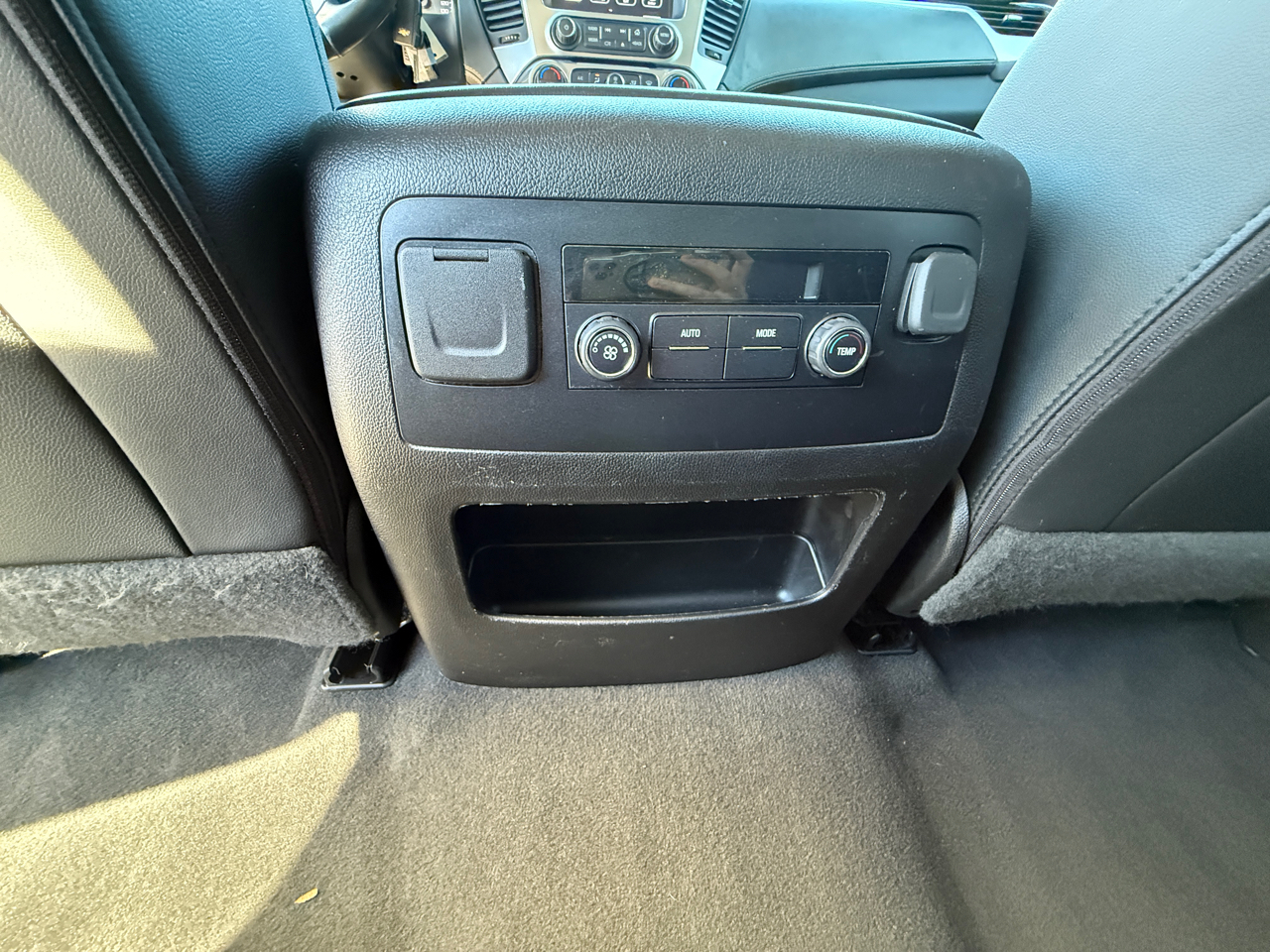 Chevrolet Tahoe 4WD 4dr LT 2019