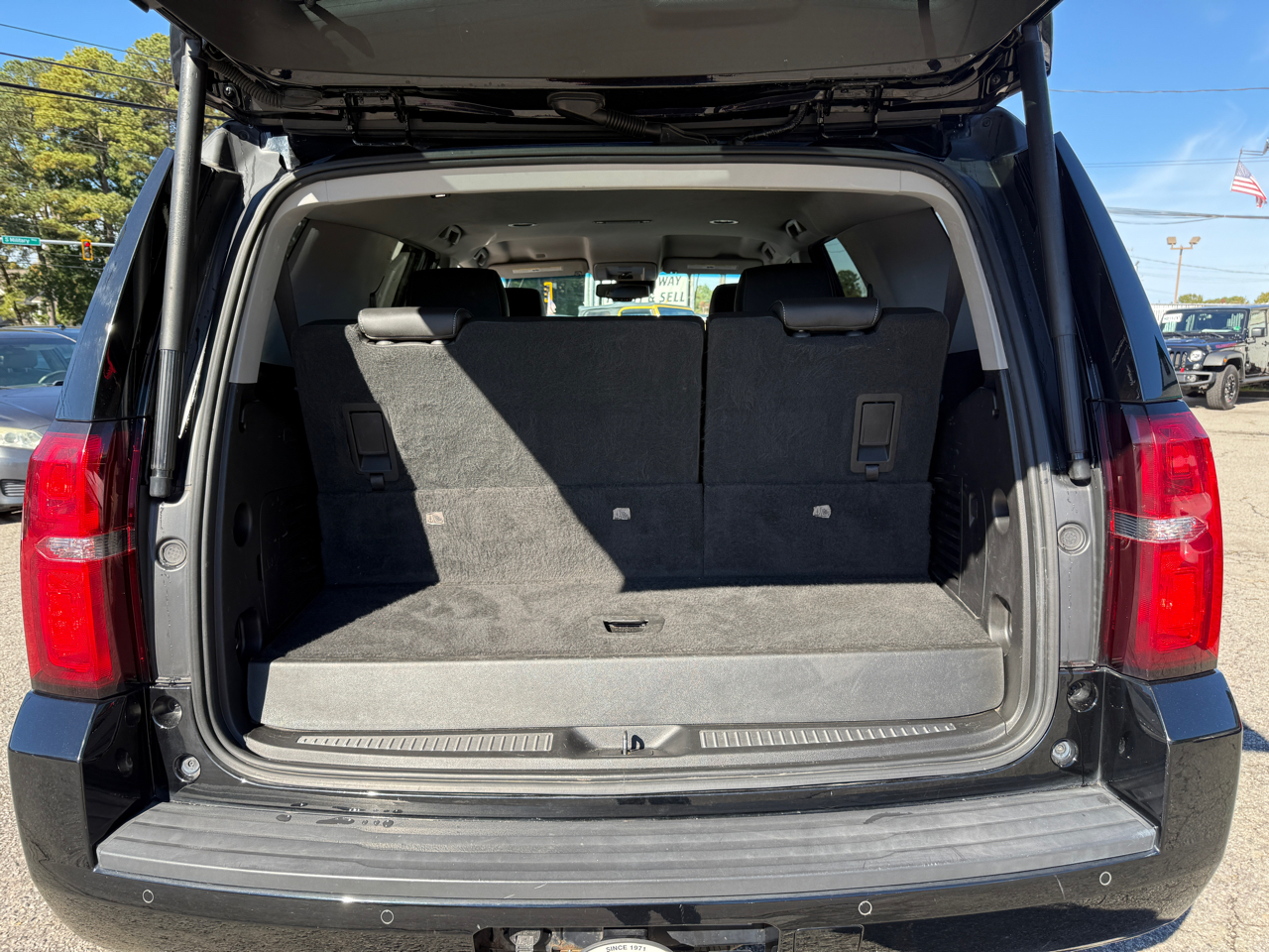 Chevrolet Tahoe 4WD 4dr LT 2019