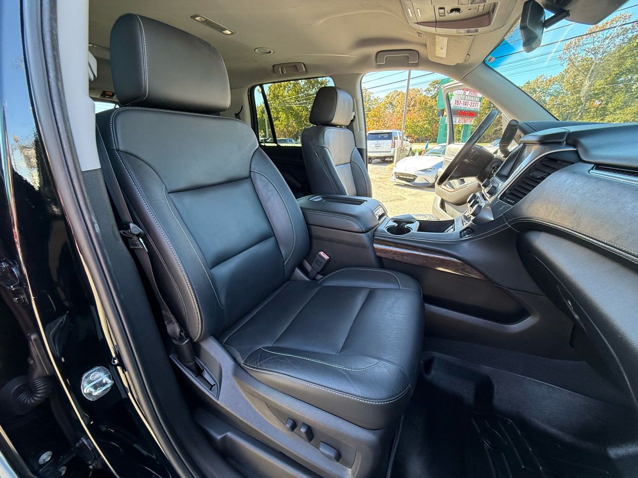 Chevrolet Tahoe 4WD 4dr LT 2019