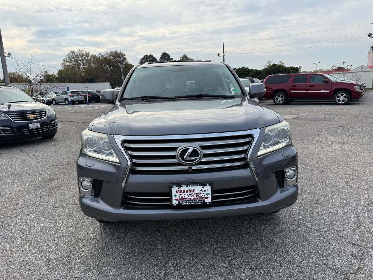 Lexus LX 570 4WD 4dr 2013