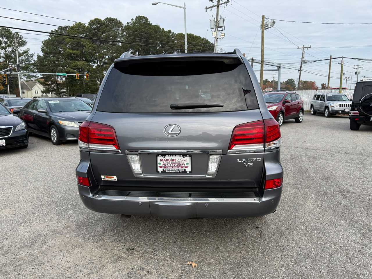 Lexus LX 570 4WD 4dr 2013