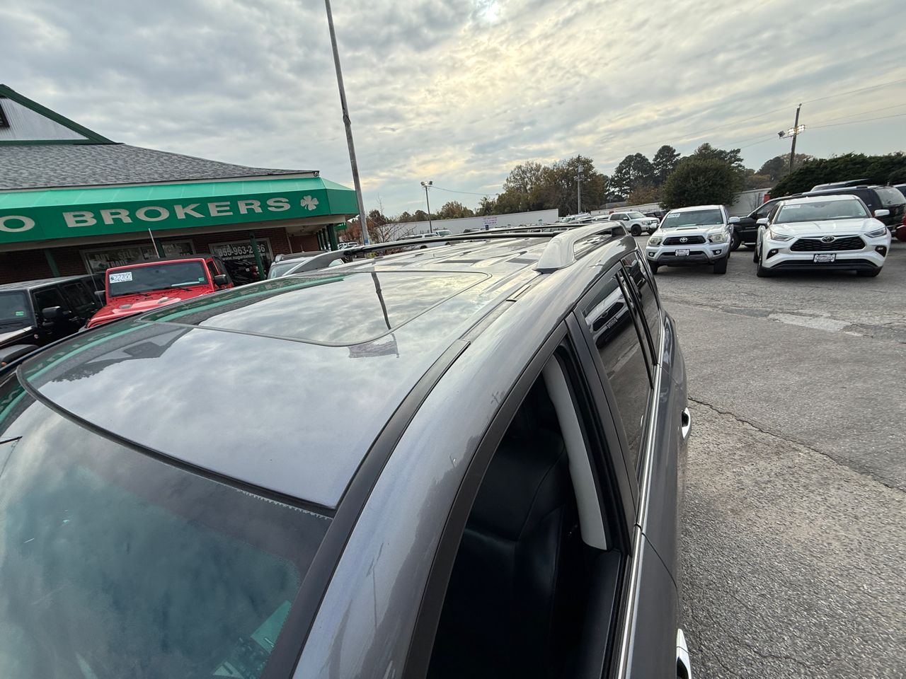 Lexus LX 570 4WD 4dr 2013