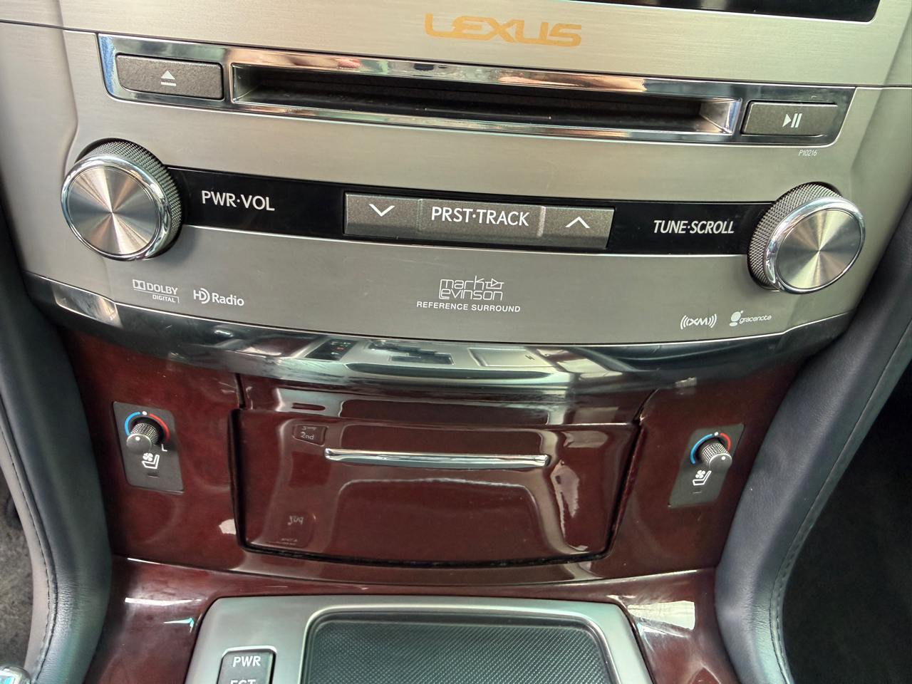 Lexus LX 570 4WD 4dr 2013