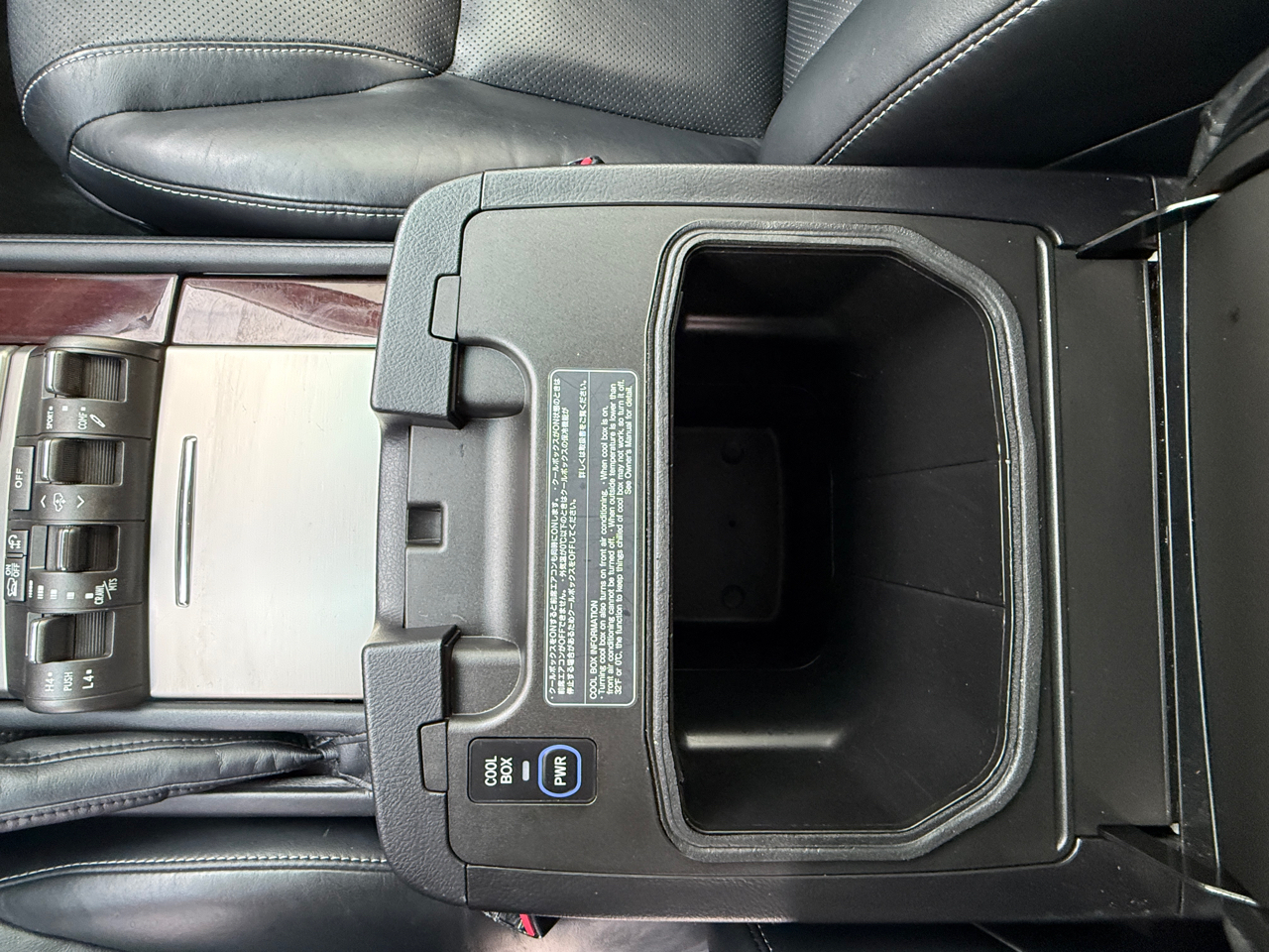 Lexus LX 570 4WD 4dr 2013