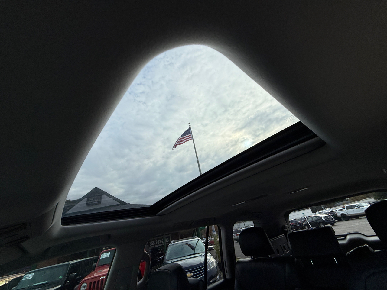 Lexus LX 570 4WD 4dr 2013