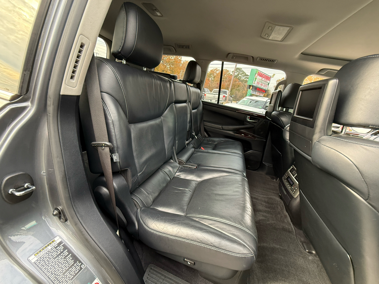 Lexus LX 570 4WD 4dr 2013