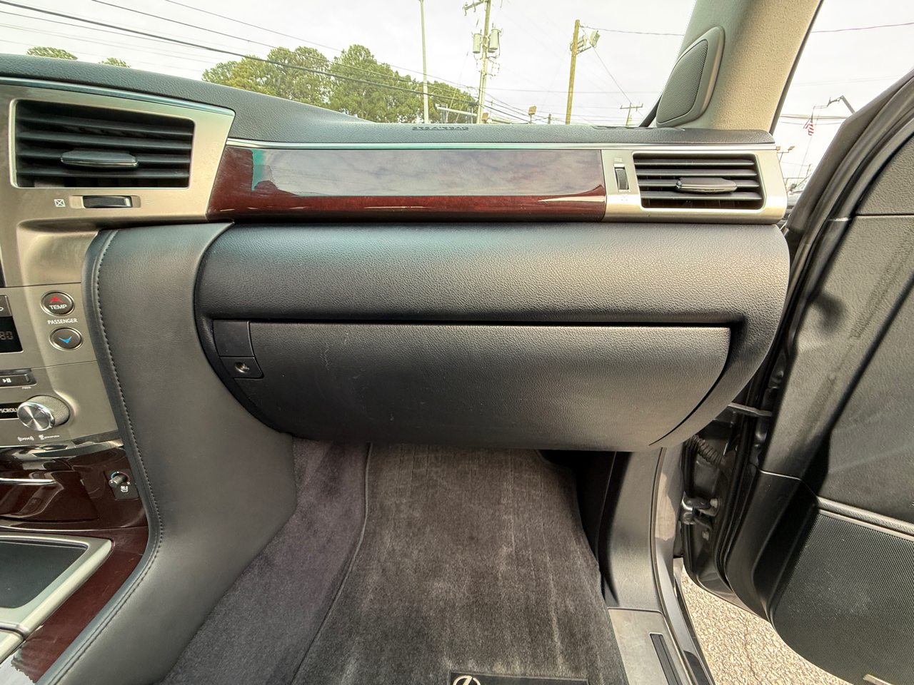 Lexus LX 570 4WD 4dr 2013