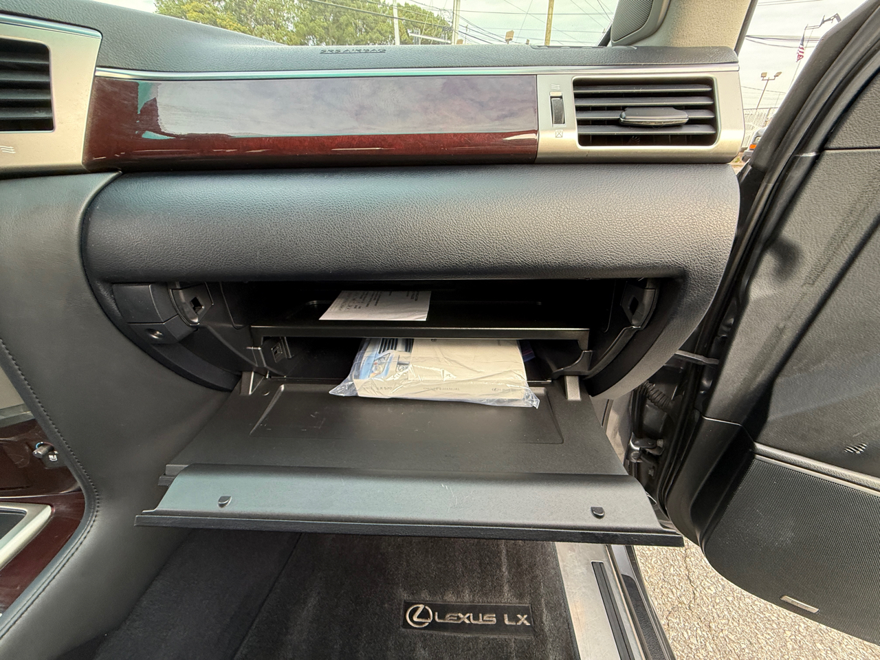 Lexus LX 570 4WD 4dr 2013