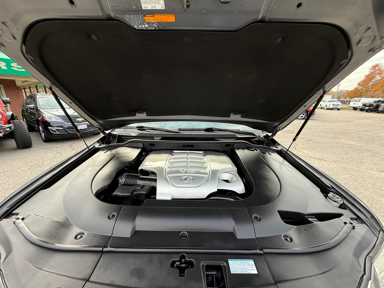 Lexus LX 570 4WD 4dr 2013