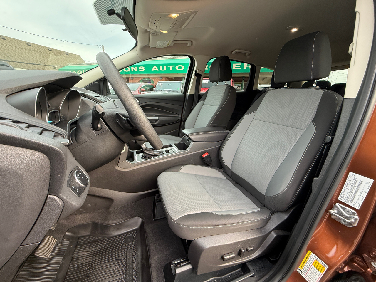 Ford Escape SE FWD 2017