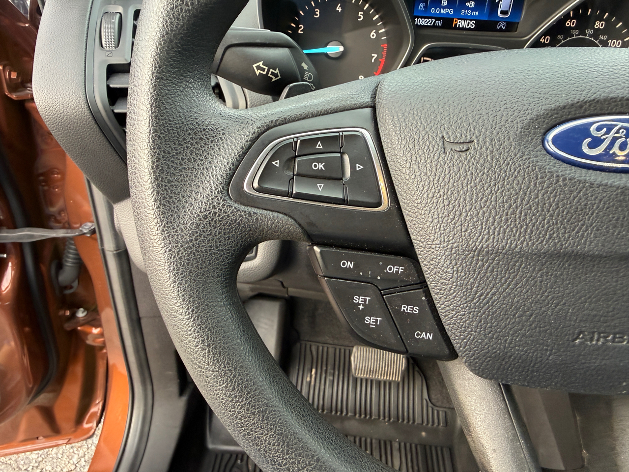 Ford Escape SE FWD 2017