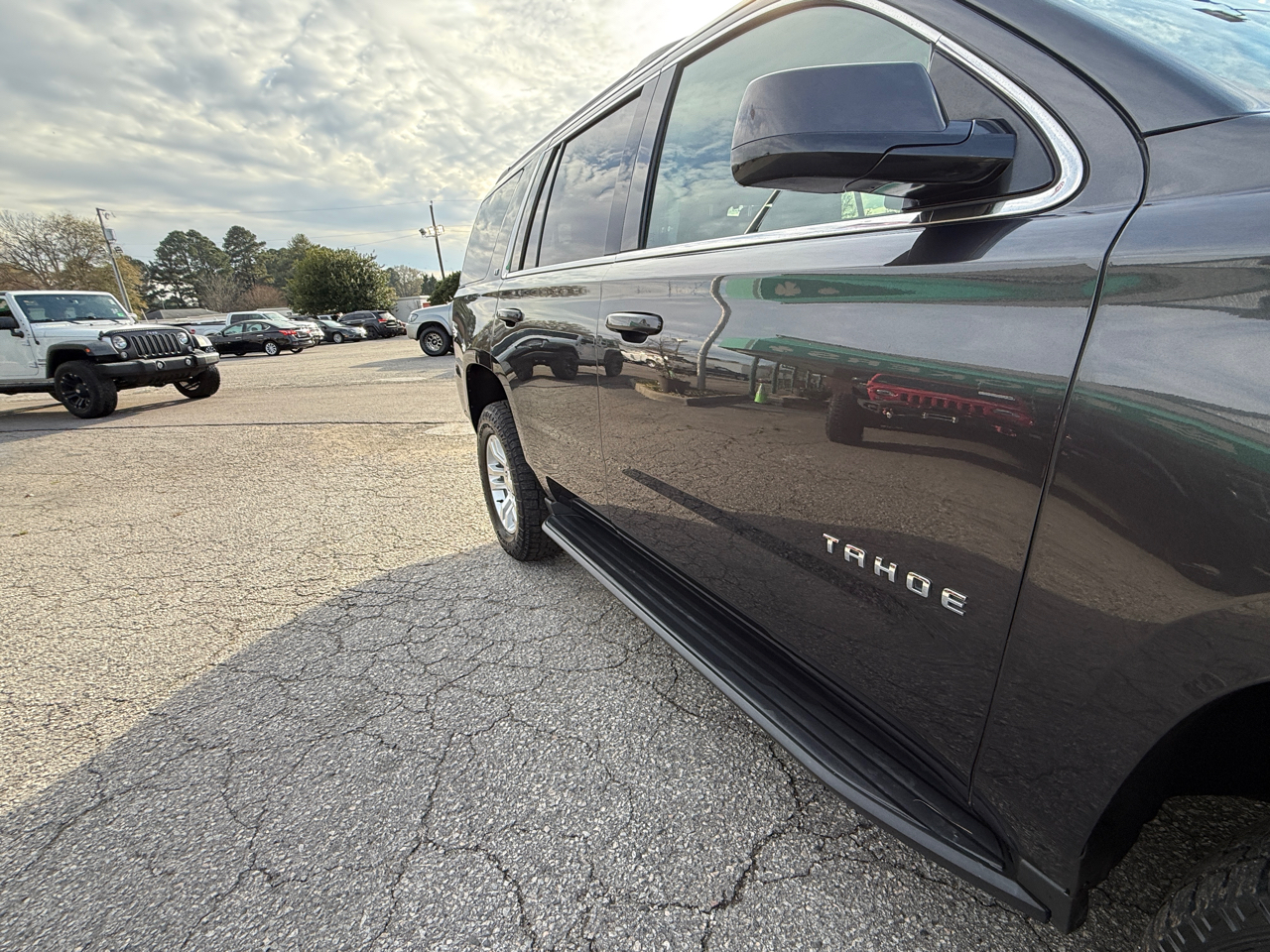 Chevrolet Tahoe 4WD 4dr LT 2017