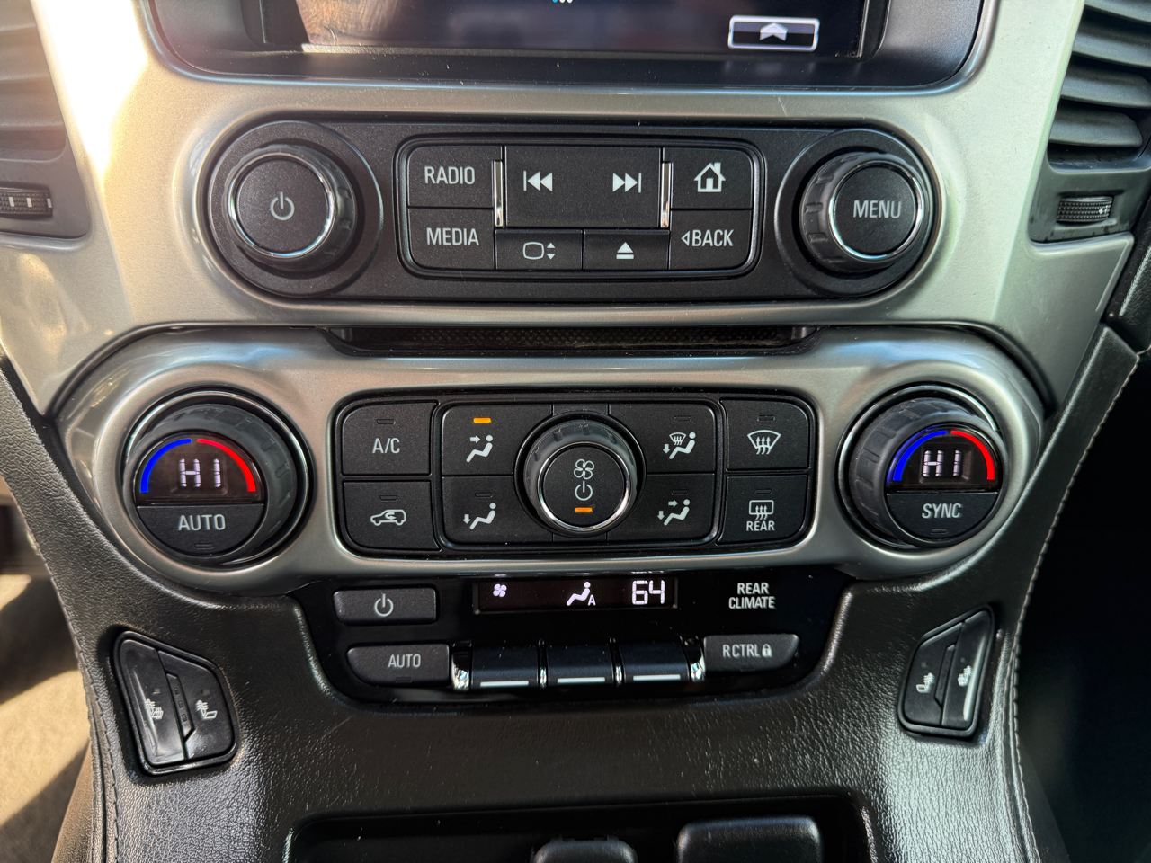 Chevrolet Tahoe 4WD 4dr LT 2017