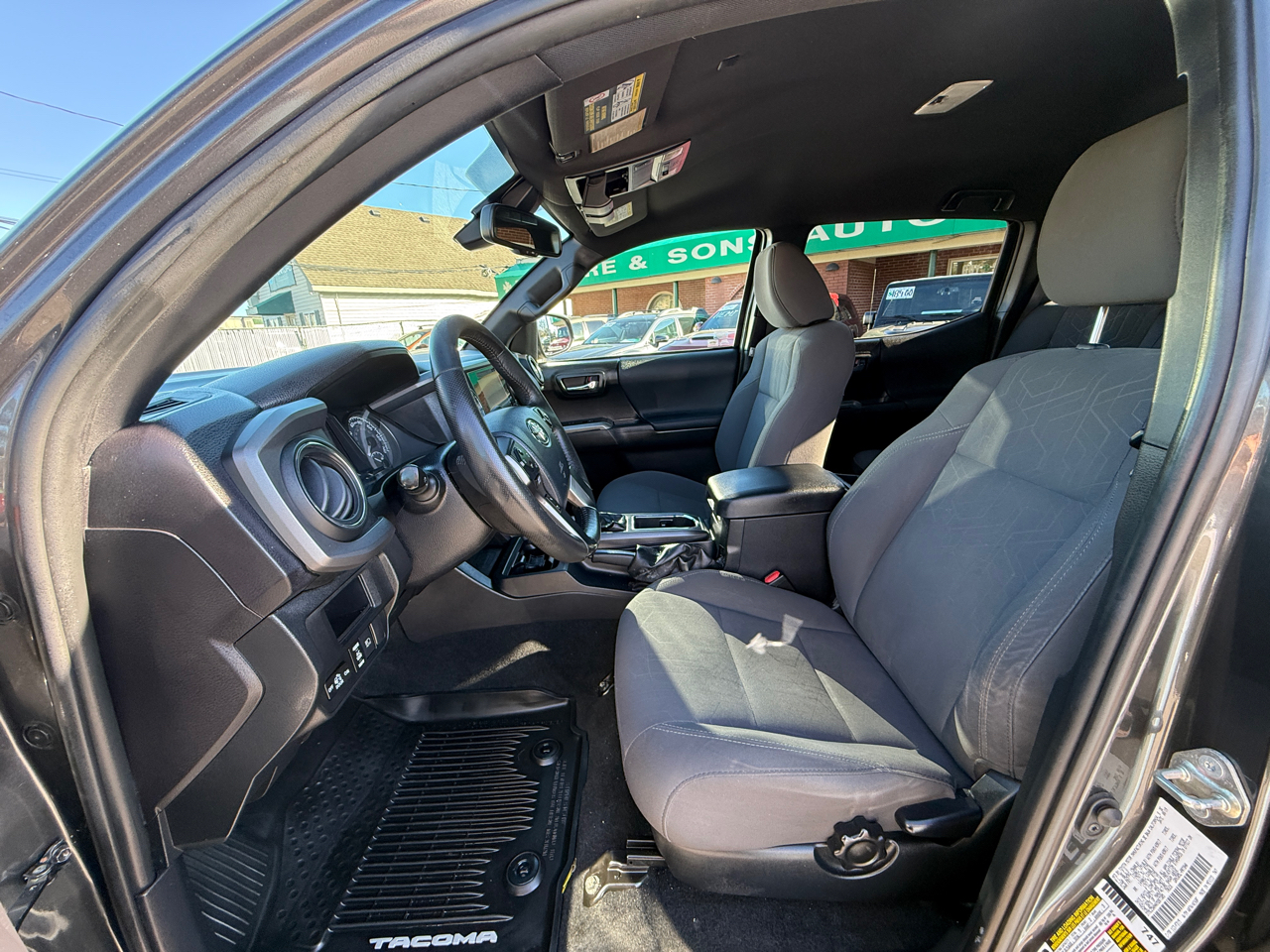 Toyota Tacoma 4WD TRD Sport Double Cab 5' Bed V6 AT (Natl) 2019
