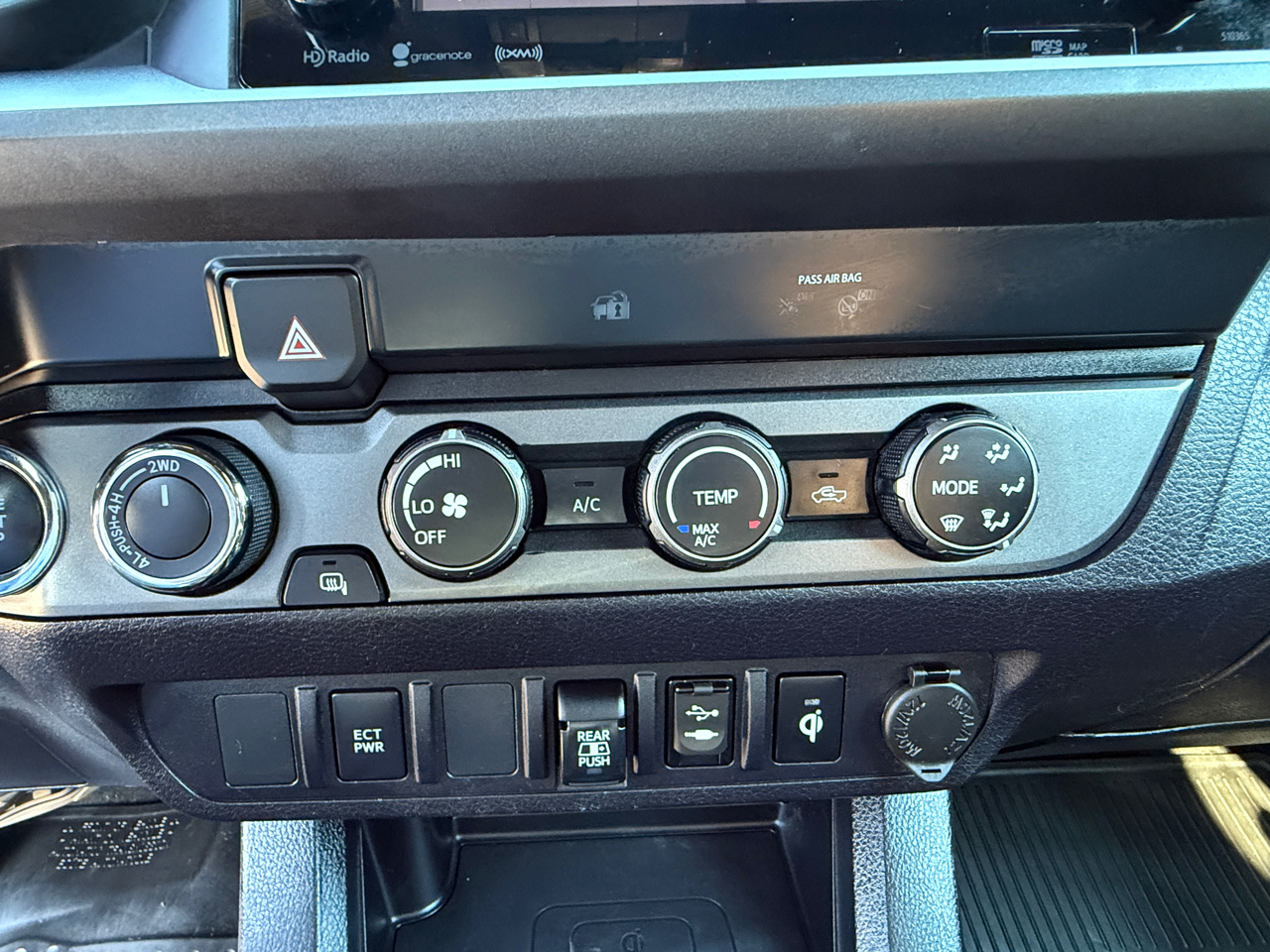 Toyota Tacoma 4WD TRD Sport Double Cab 5' Bed V6 AT (Natl) 2019