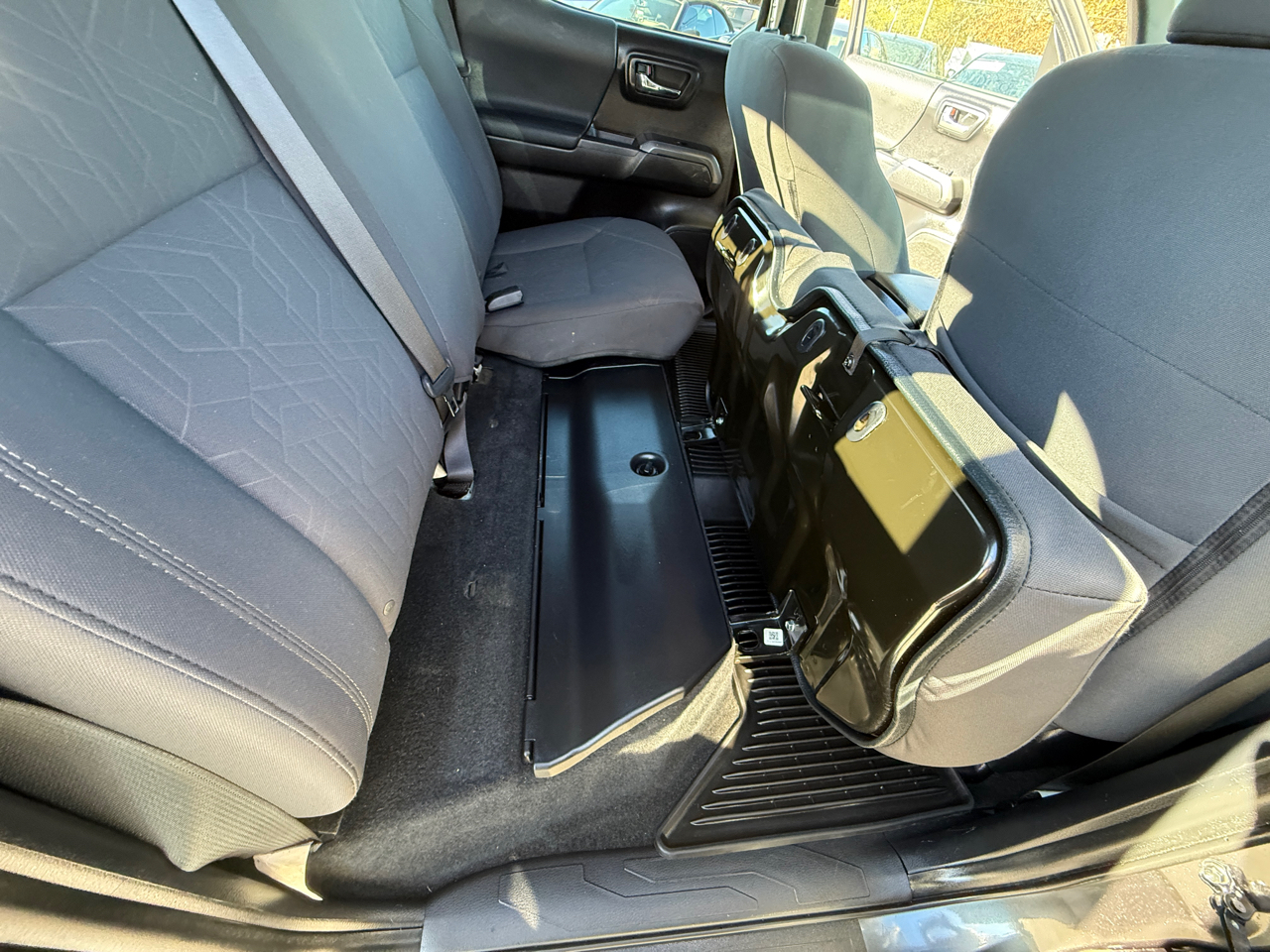 Toyota Tacoma 4WD TRD Sport Double Cab 5' Bed V6 AT (Natl) 2019