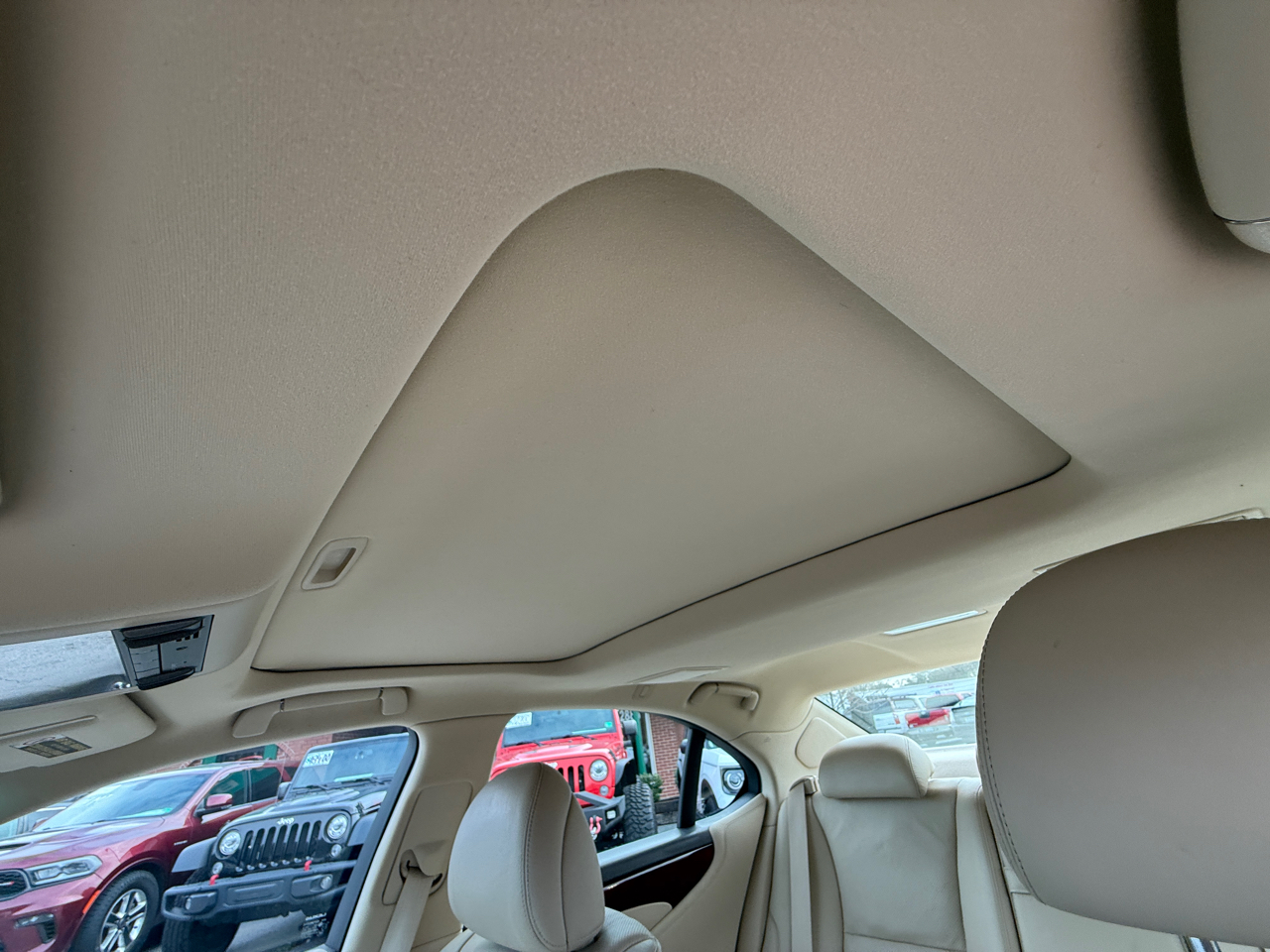 Lexus LS 460 Luxury Sedan AWD 2012