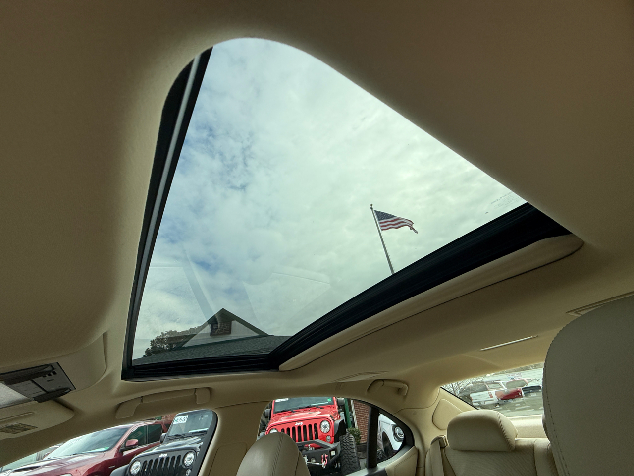 Lexus LS 460 Luxury Sedan AWD 2012