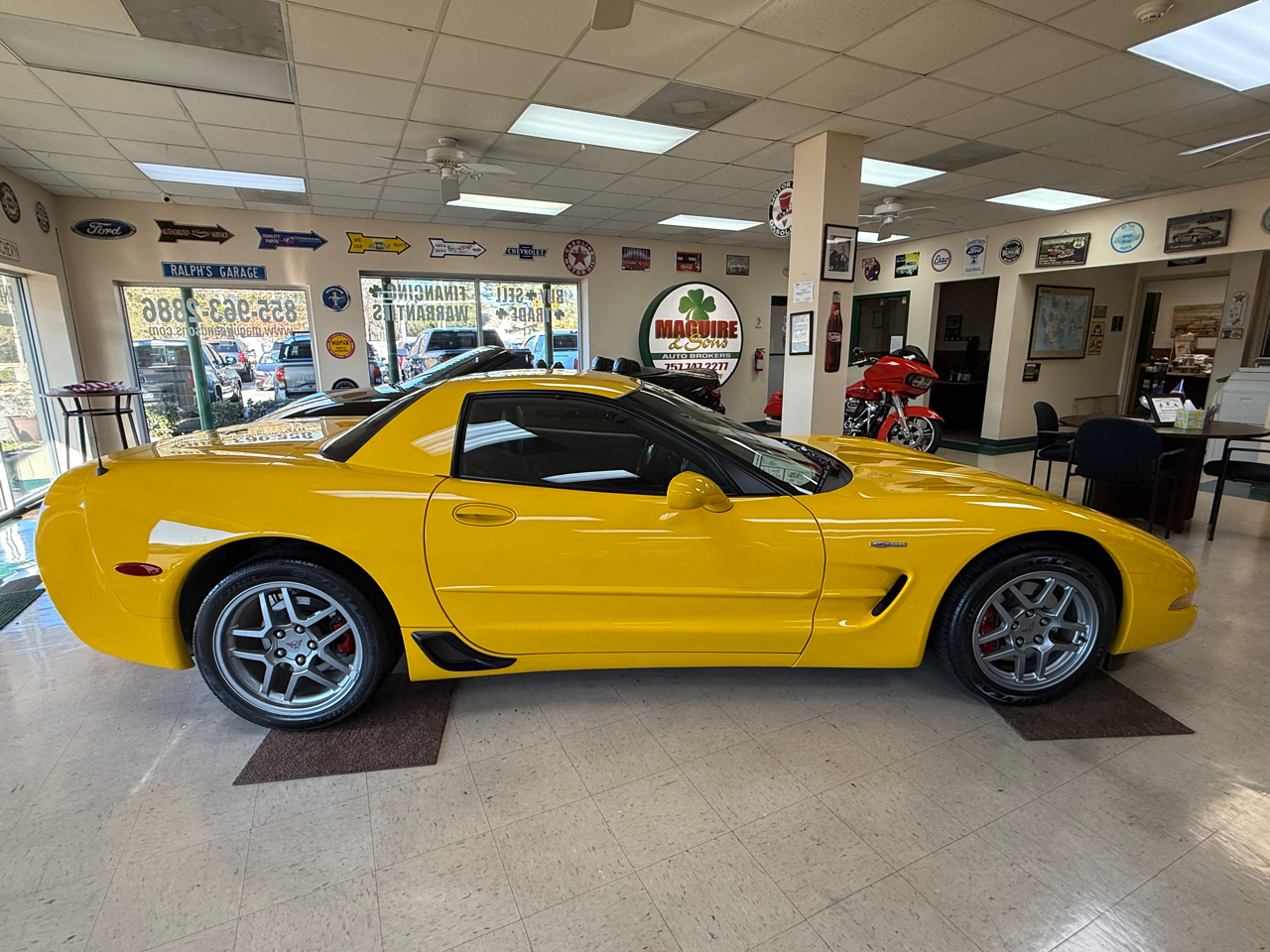 Chevrolet Corvette 2dr Z06 Hardtop 2003