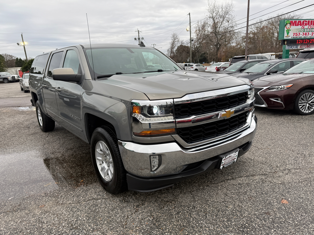Chevrolet Silverado 1500 2WD Crew Cab 143.5" LT w/1LT 2017