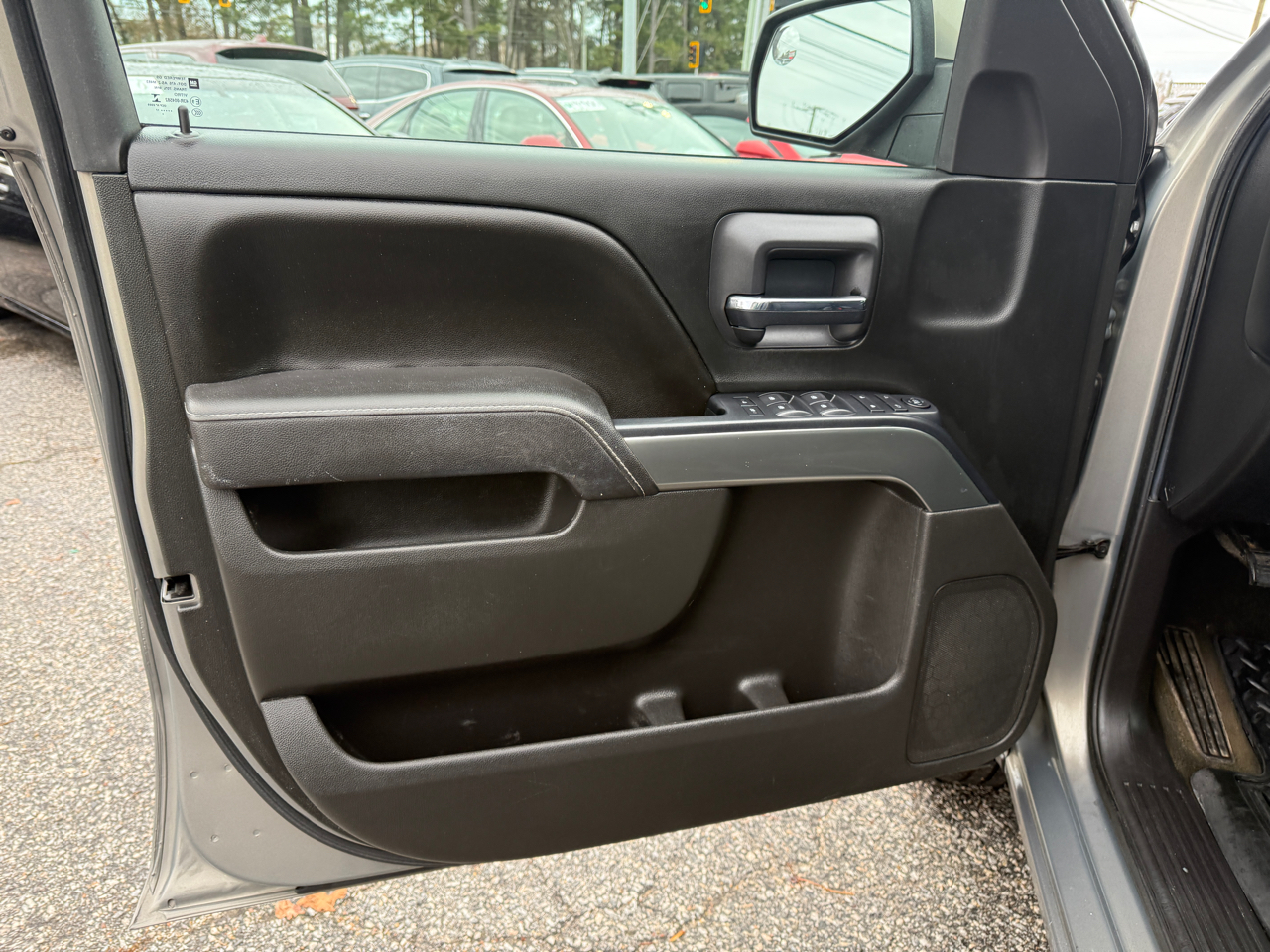 Chevrolet Silverado 1500 2WD Crew Cab 143.5" LT w/1LT 2017