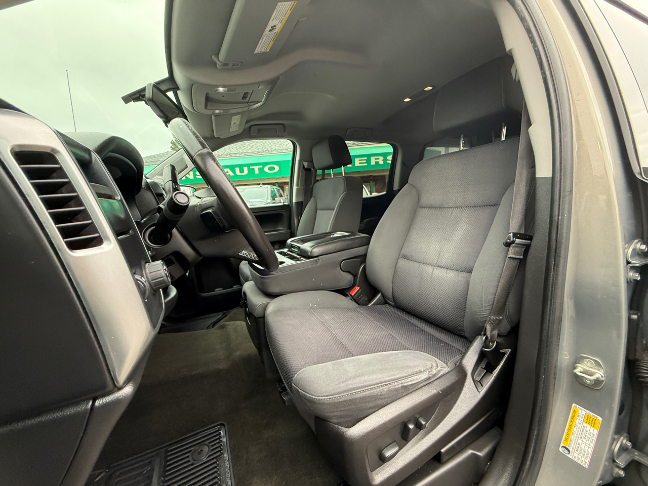 Chevrolet Silverado 1500 2WD Crew Cab 143.5" LT w/1LT 2017