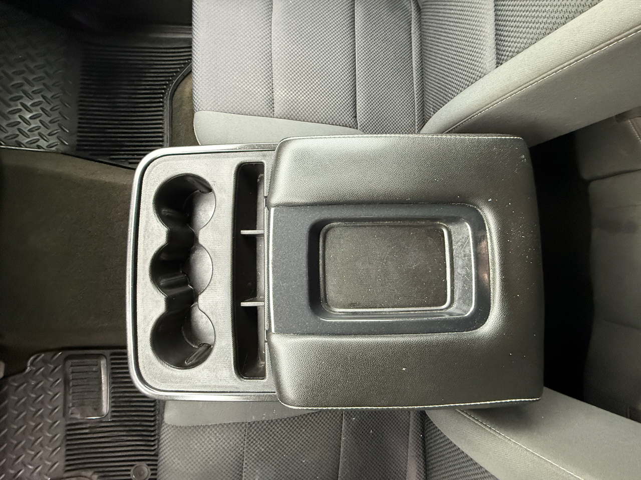 Chevrolet Silverado 1500 2WD Crew Cab 143.5" LT w/1LT 2017