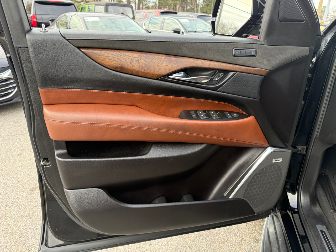 Cadillac Escalade 4WD 4dr Luxury 2019