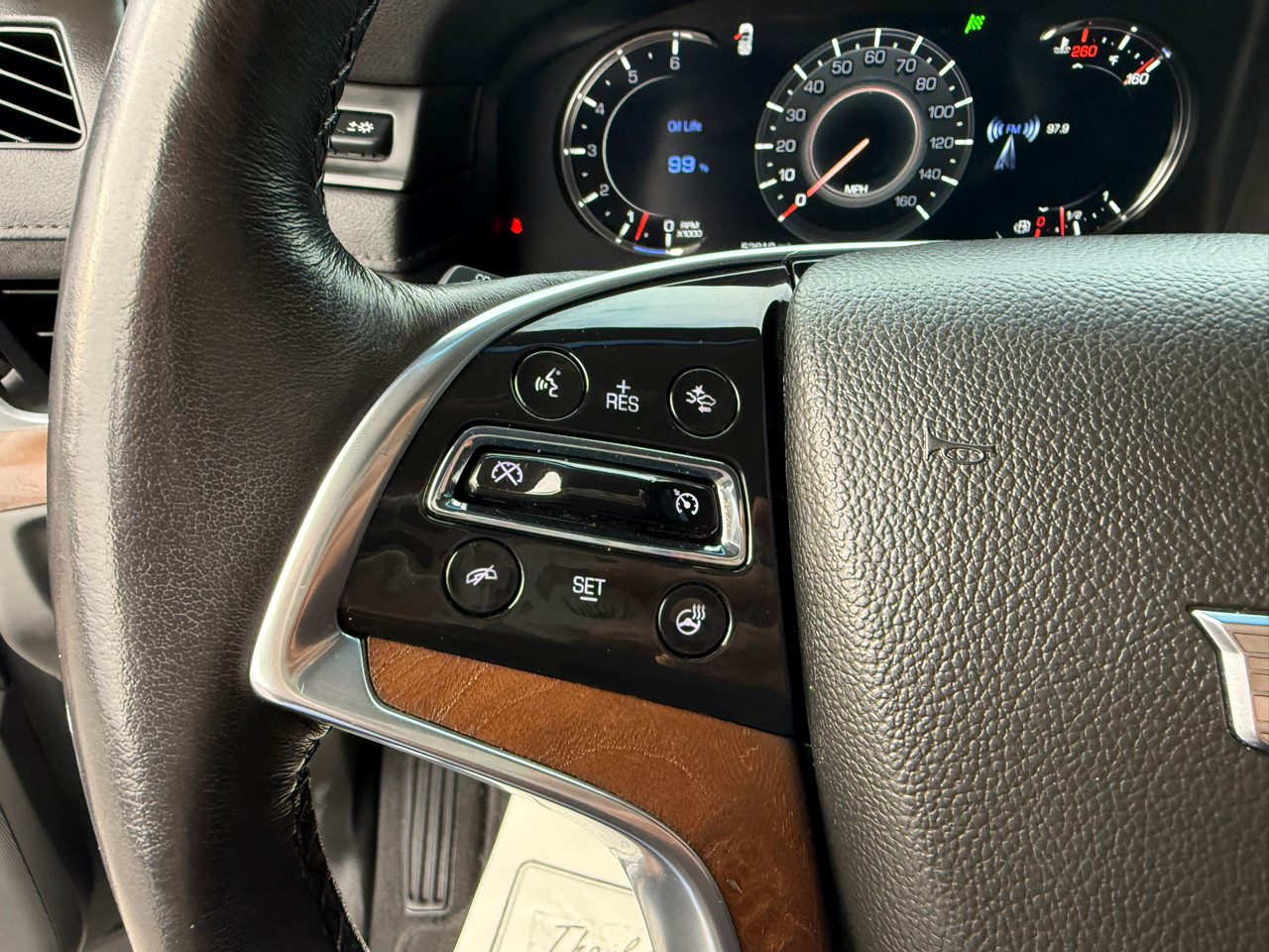 Cadillac Escalade 4WD 4dr Luxury 2019