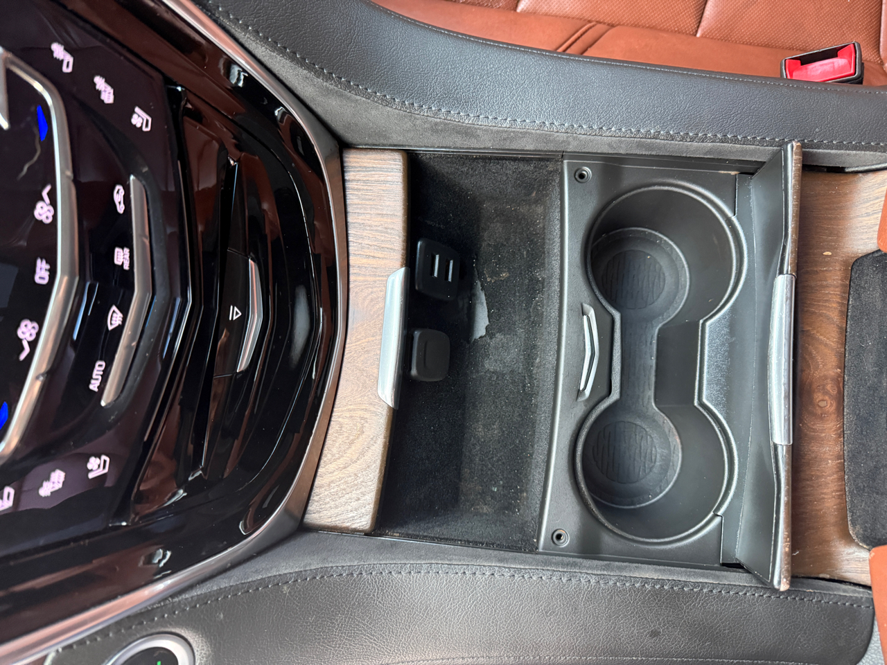 Cadillac Escalade 4WD 4dr Luxury 2019