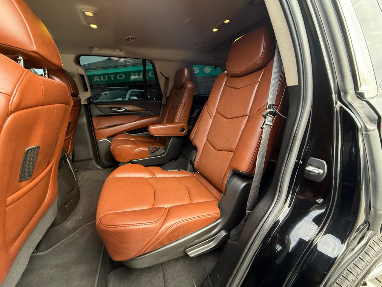 Cadillac Escalade 4WD 4dr Luxury 2019