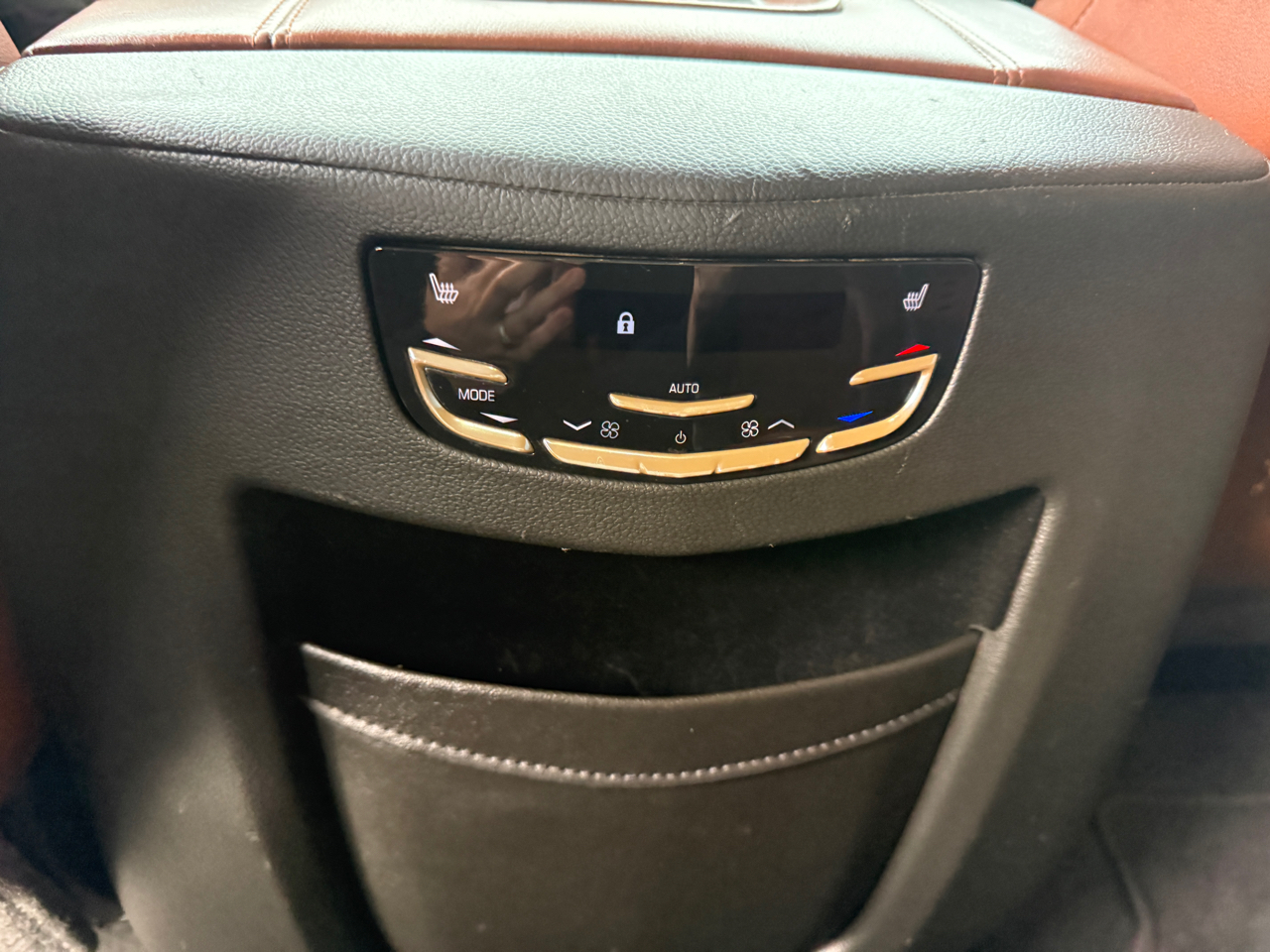 Cadillac Escalade 4WD 4dr Luxury 2019