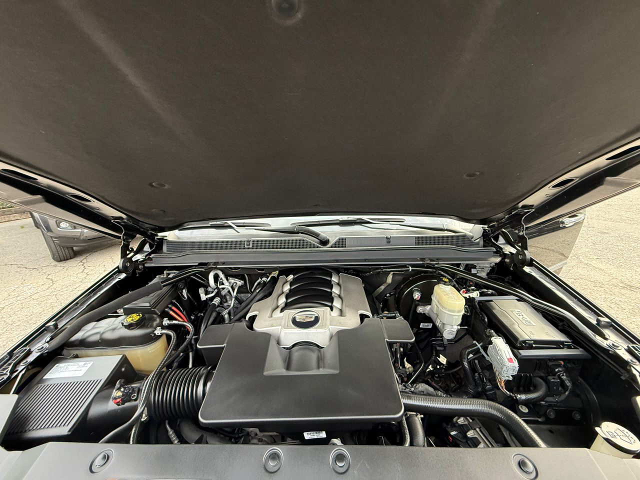 Cadillac Escalade 4WD 4dr Luxury 2019