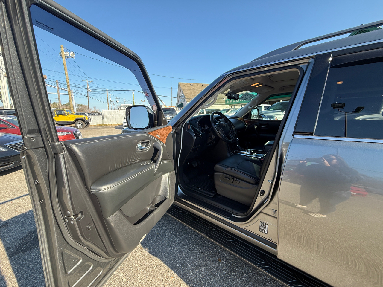 Nissan Armada 4x4 Platinum 2018